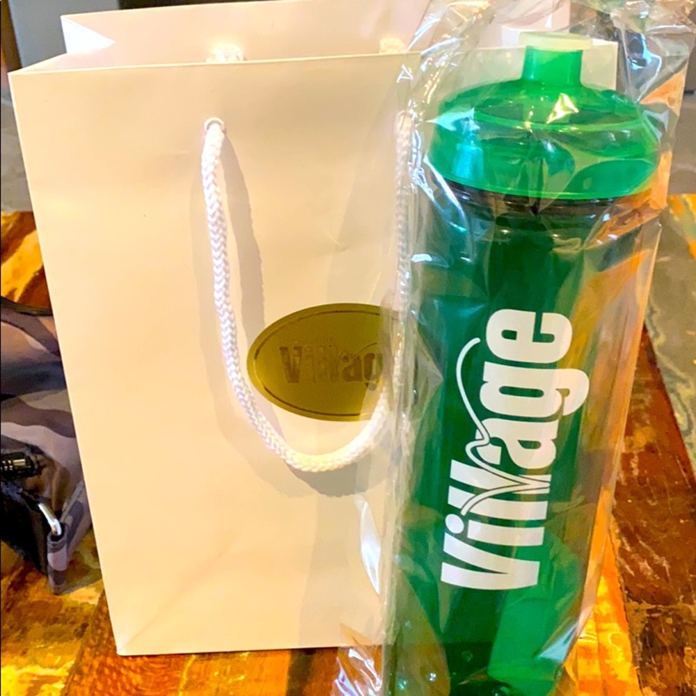 Large Village reusable plastic water bottle- NWT